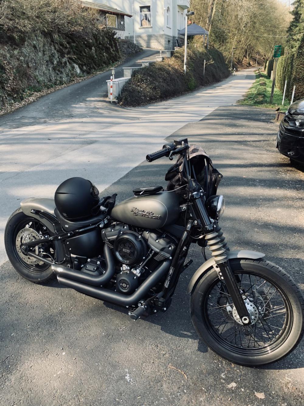 Motorrad verkaufen Harley-Davidson Street Bob SoftailFXBB Ankauf